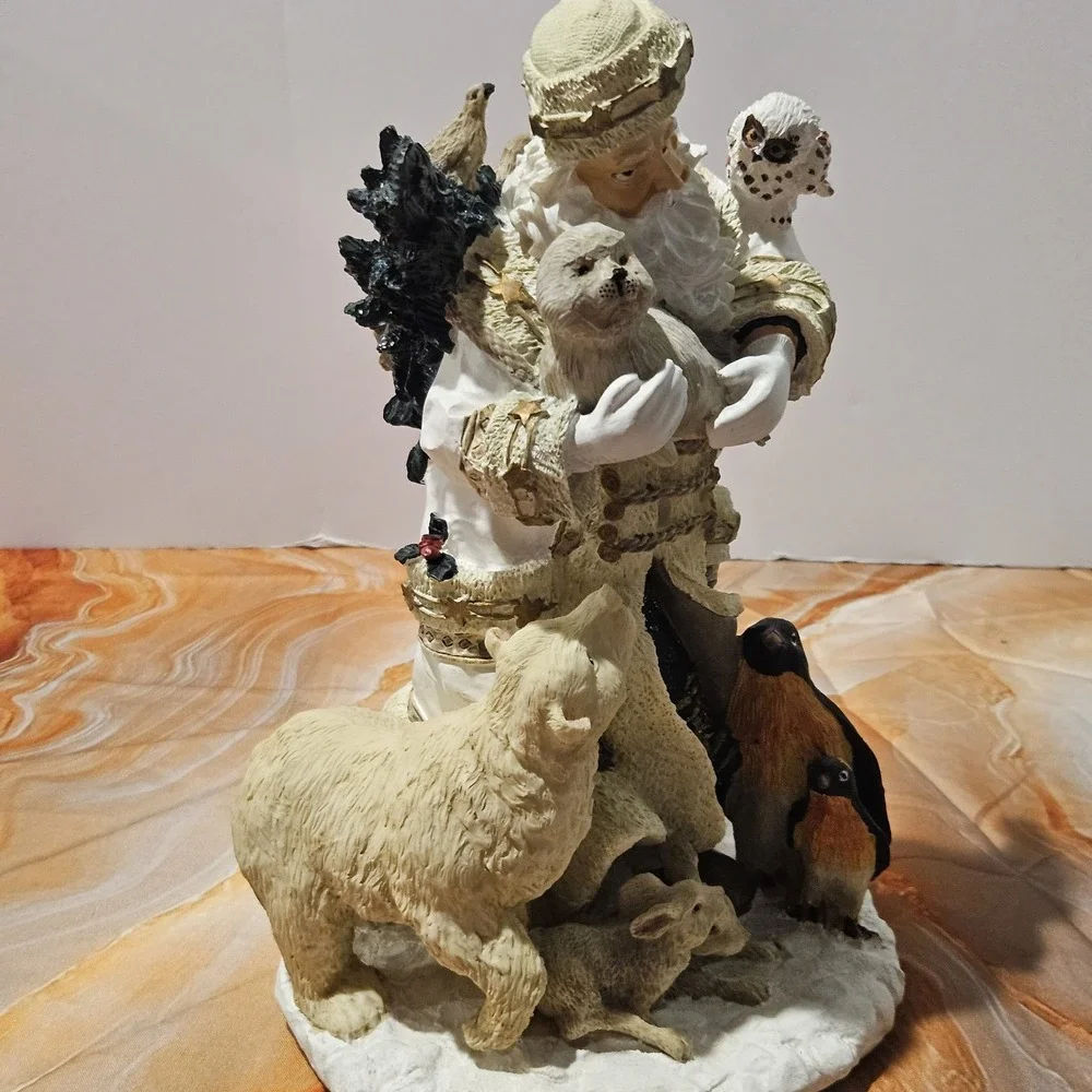 Vintage Kirklands Cedar Creek White Santa With Animals 12
